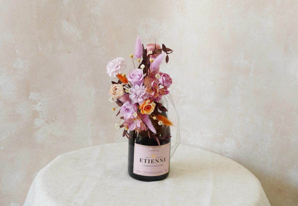 Bottle corsage